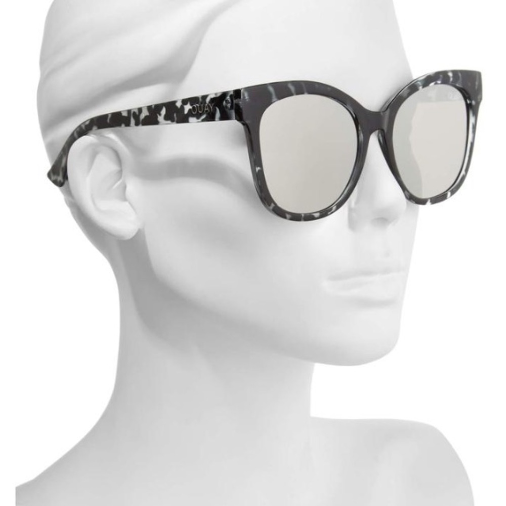 NWT QUAY AUSTRALIA IT’S MY WAY SUNGLASSES